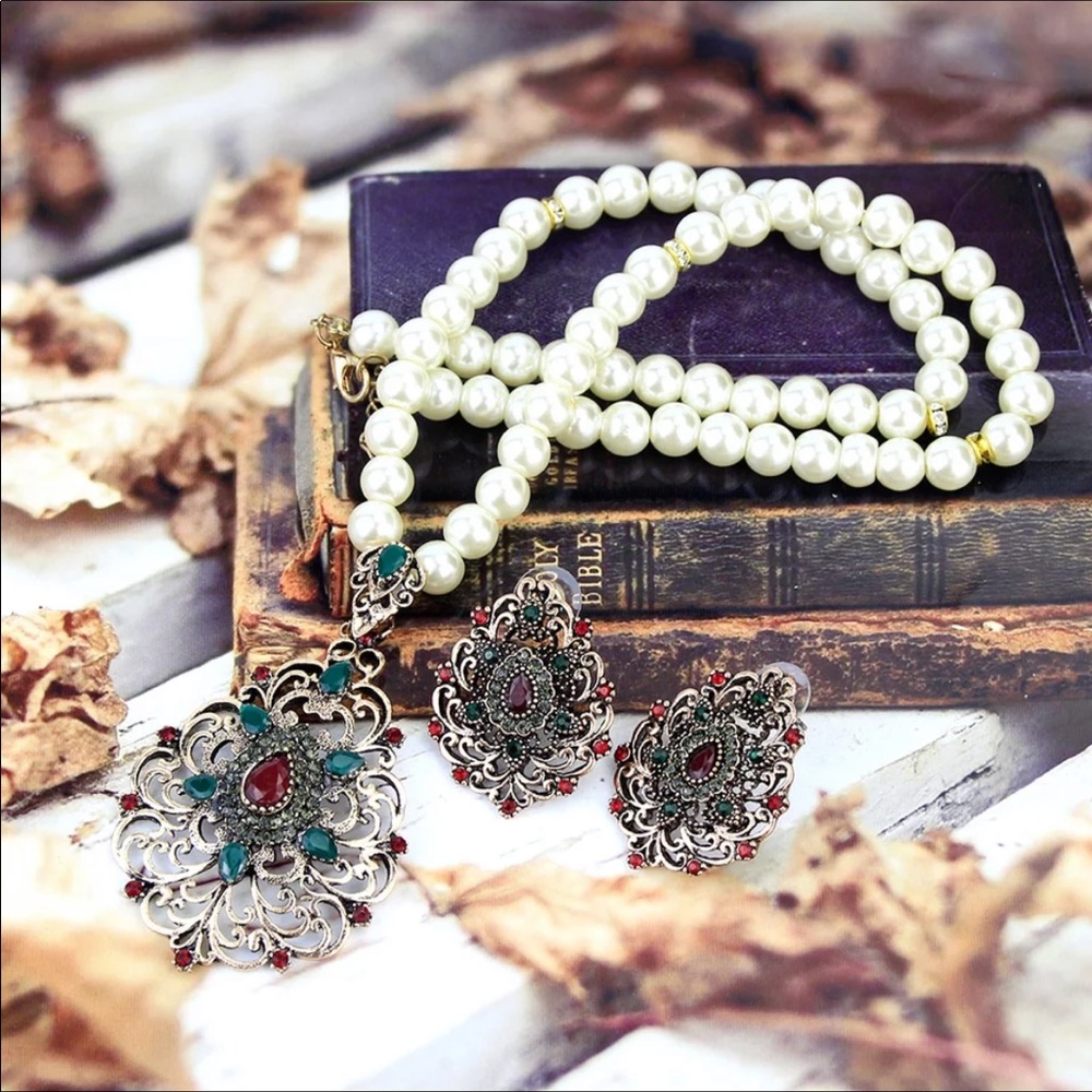 Necklace with earring